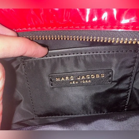 Marc Jacobs Red Patent Heart Logo Camera Crossbody Bag Limited Edition❤️ - Picture 10 of 15